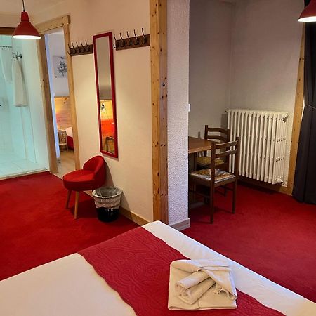 Hotel Valentin Pied Des Pistes Les Deux Alpes Bagian luar foto