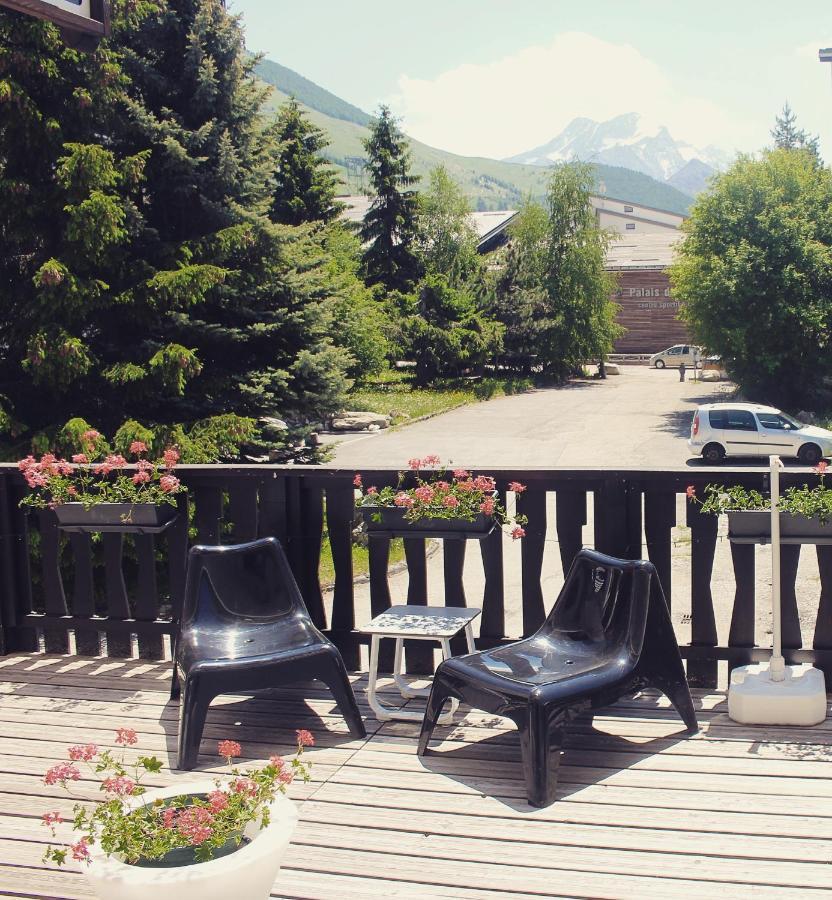 Hotel Valentin Pied Des Pistes Les Deux Alpes Bagian luar foto